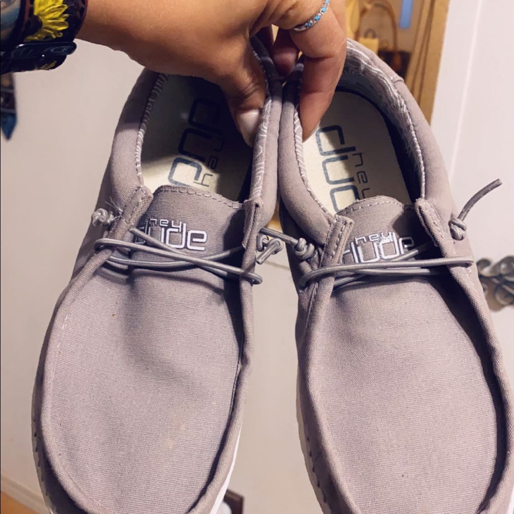 Hey Dude Shoes •Kids Size 6•